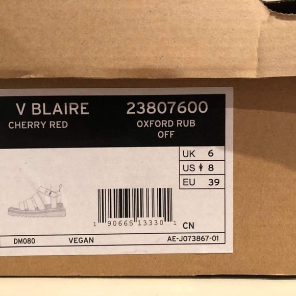 Doc Marten sandals - Picture 2 of 3